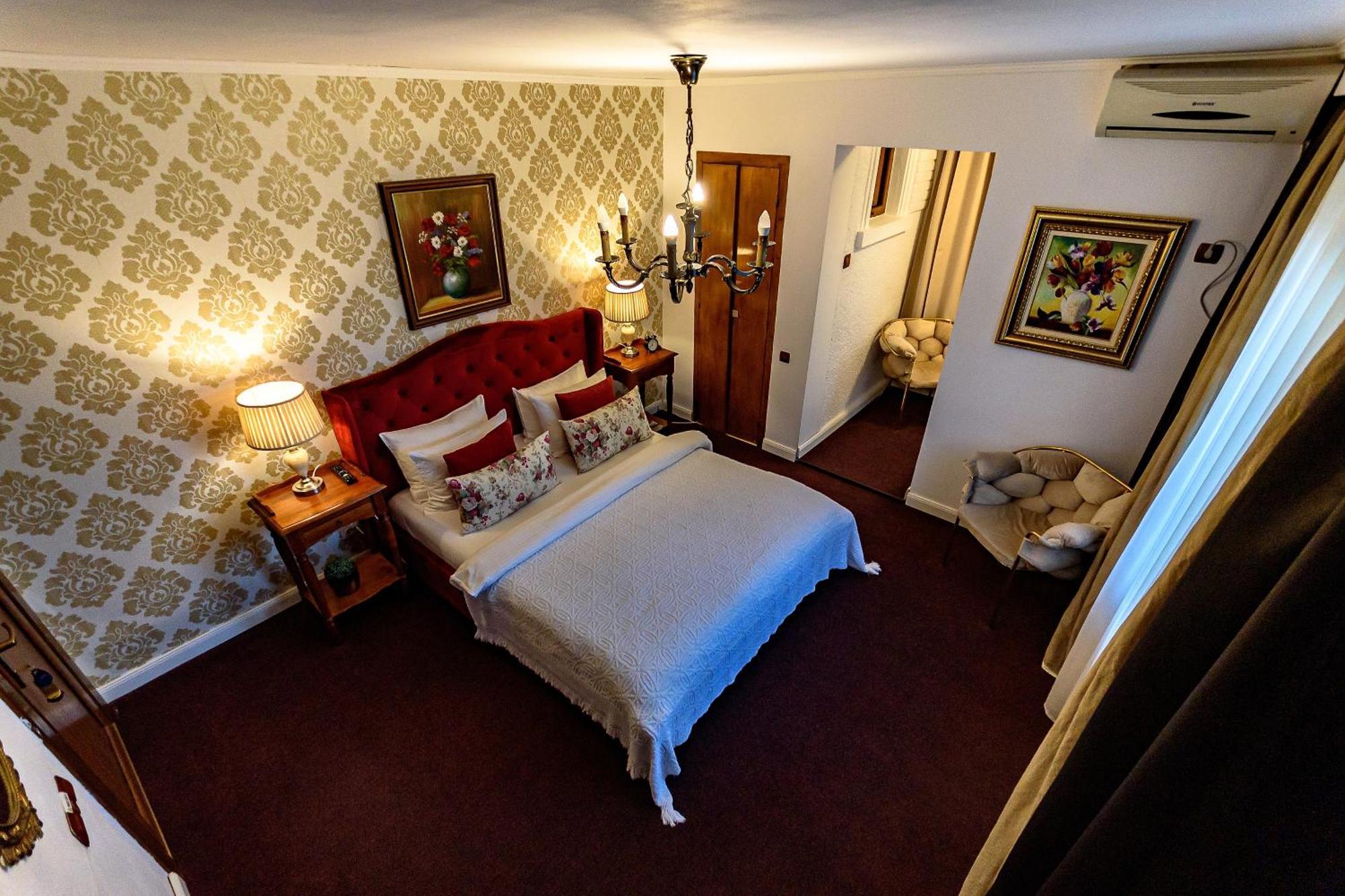 Vila Sarada Boutique Deva Exteriér fotografie