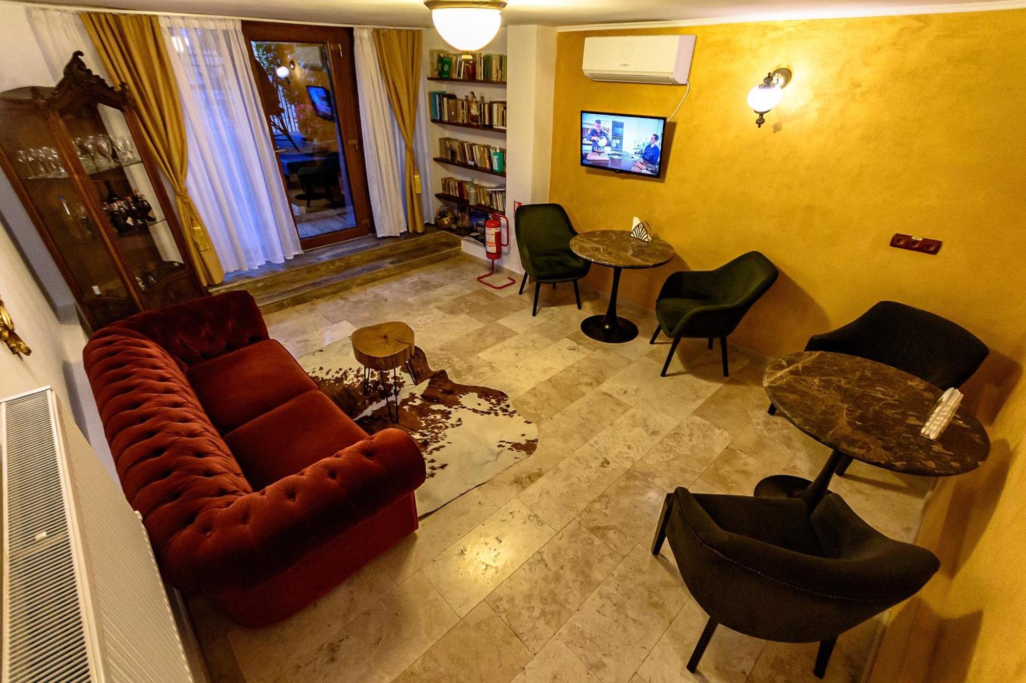Vila Sarada Boutique Deva Exteriér fotografie