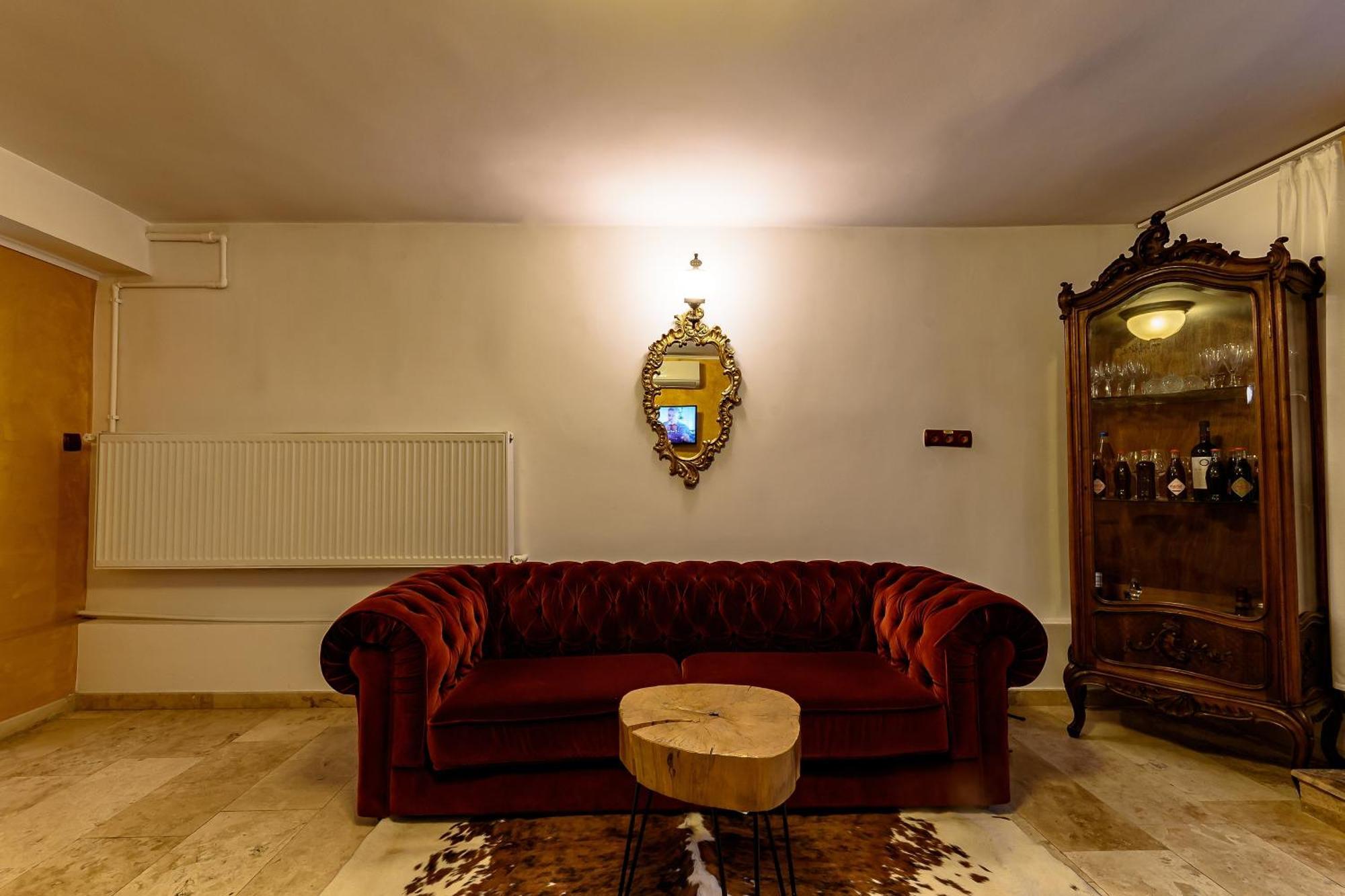 Vila Sarada Boutique Deva Exteriér fotografie