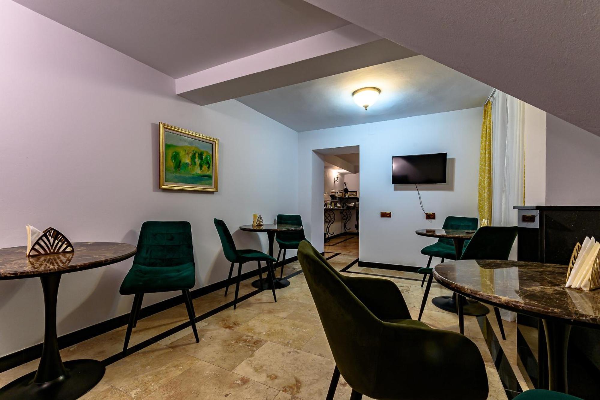 Vila Sarada Boutique Deva Exteriér fotografie