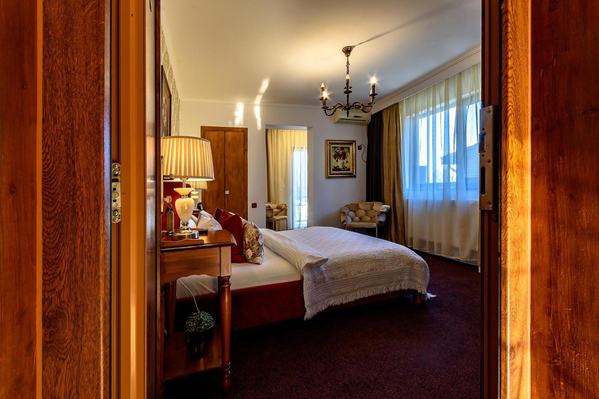 Vila Sarada Boutique Deva Exteriér fotografie