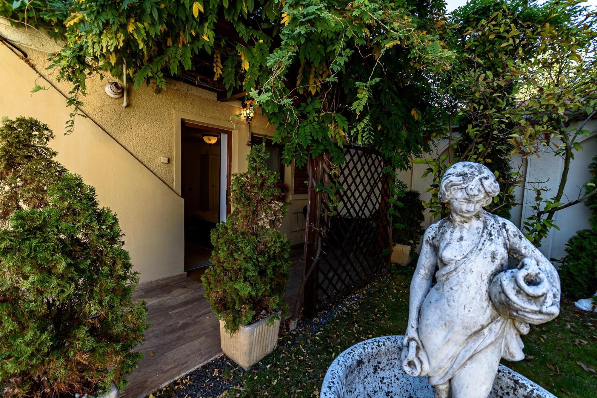 Vila Sarada Boutique Deva Exteriér fotografie