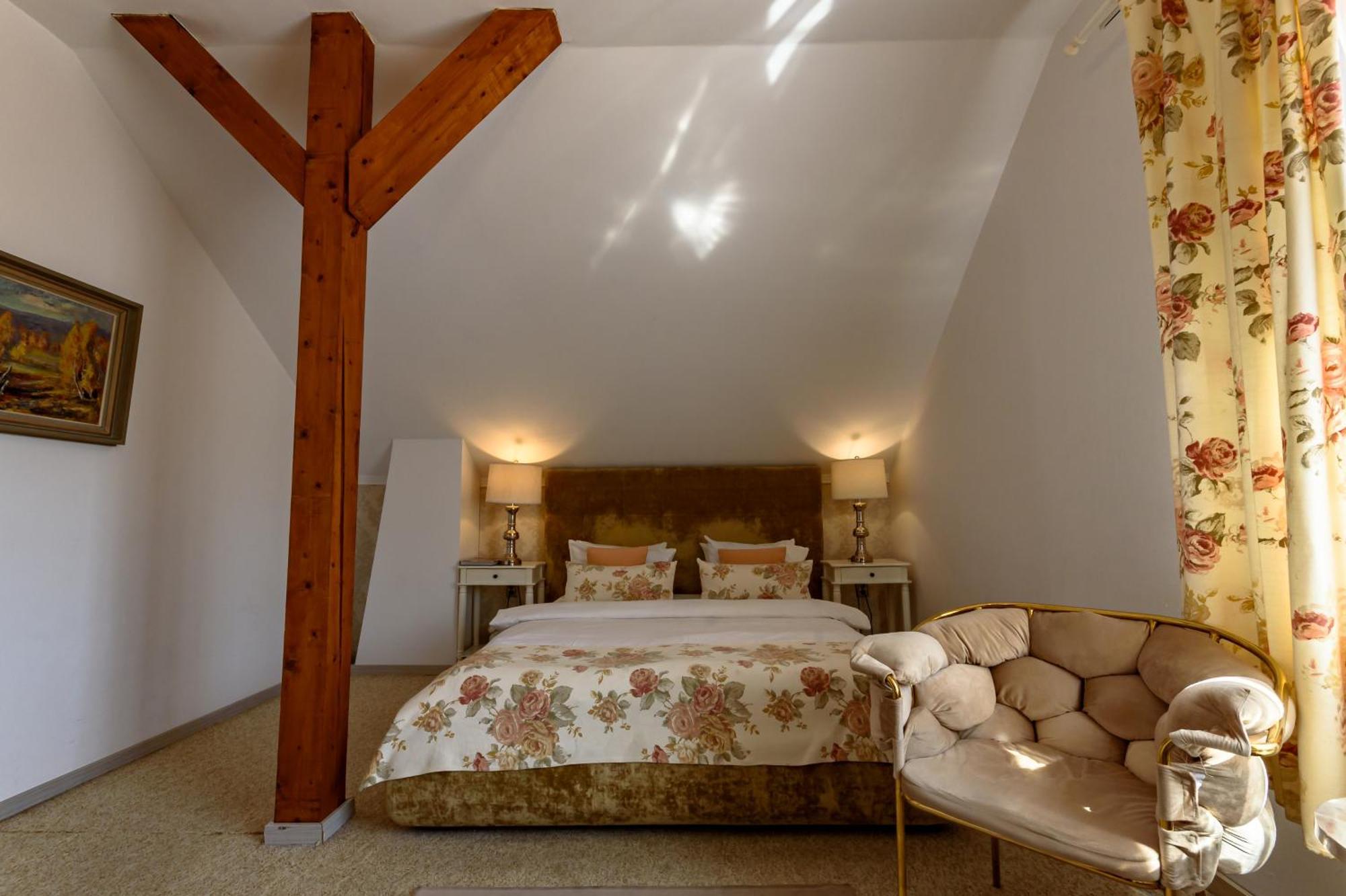 Vila Sarada Boutique Deva Exteriér fotografie
